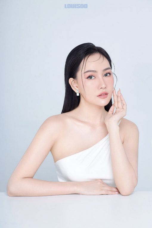 Á Hậu Kim Duyên &  Kem Body Dio