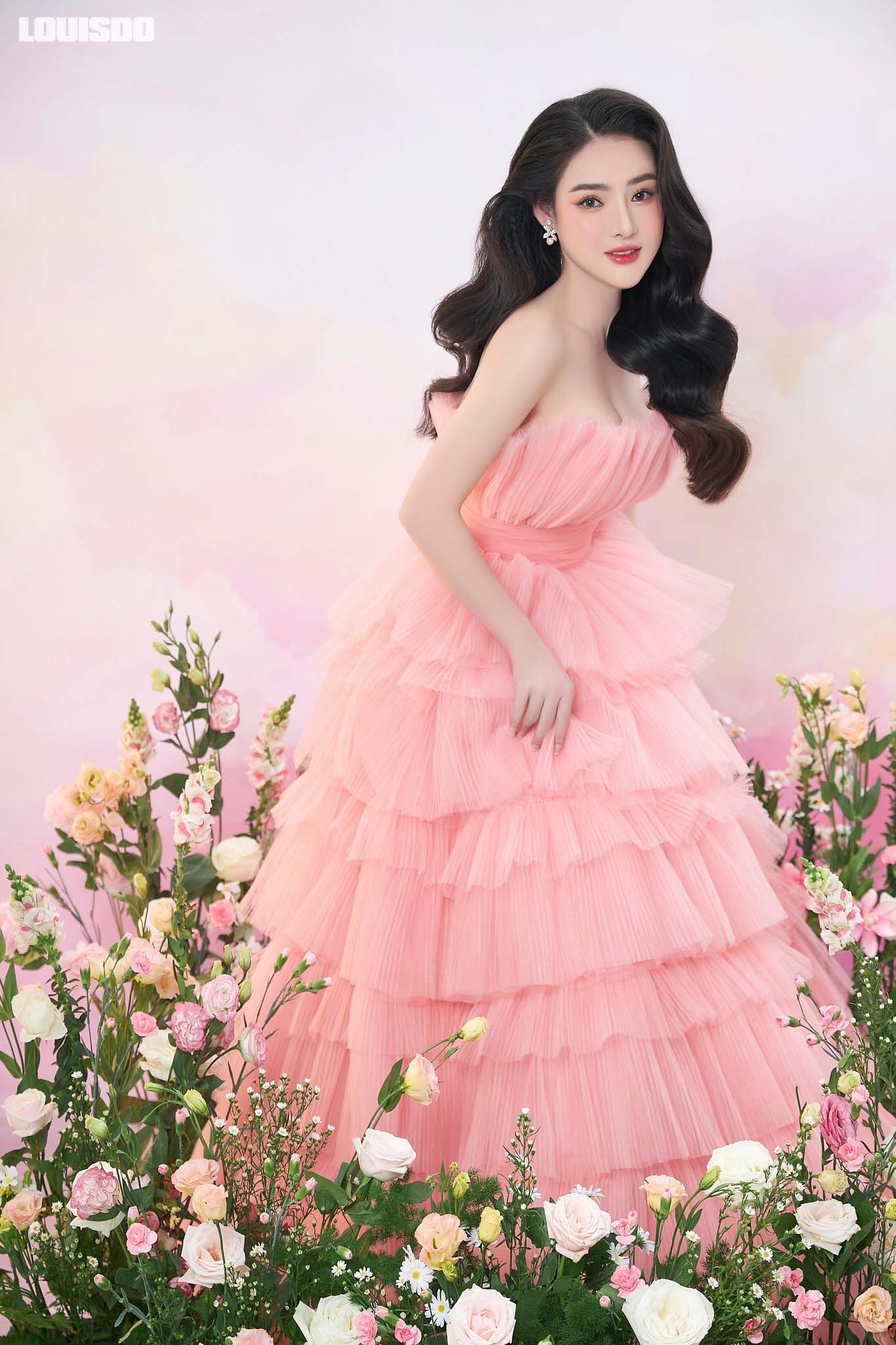 𝐇𝐔𝐌𝐌𝐘 𝐃𝐑𝐄𝐒𝐒 Vây công chúa, dáng babydoll cực ngọt ngào và bay  bổng. Hoạ tiết hoa hồng c�... | Instagram
