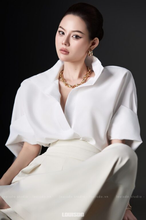 Elegant Lady