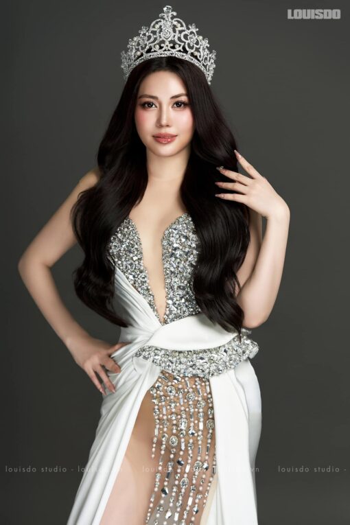 Hoa Hậu