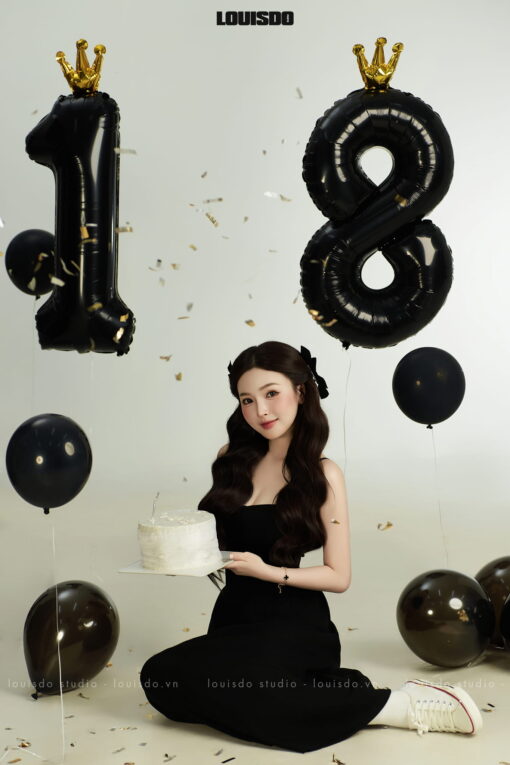 Eighteen Crown