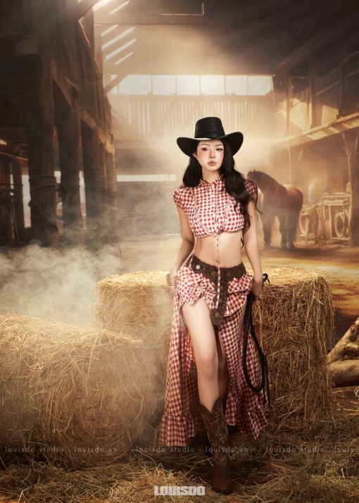 COWGIRL