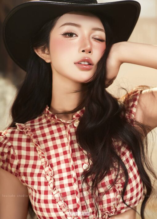COWGIRL